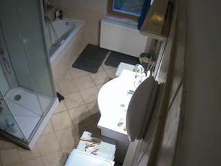 Julmodels Bathroom 2nd Floor-2